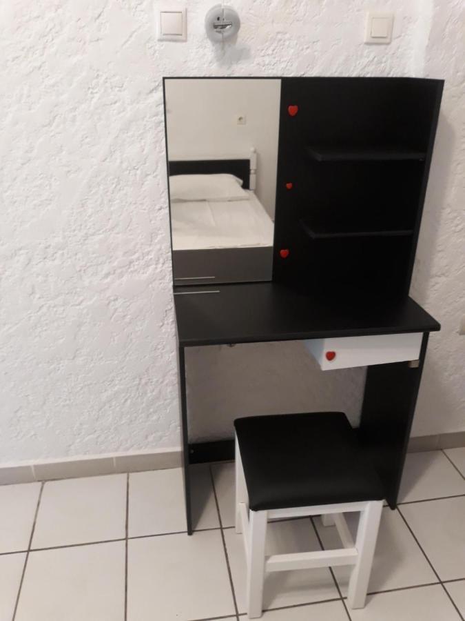 Aparthotel Skoufezis 2*
