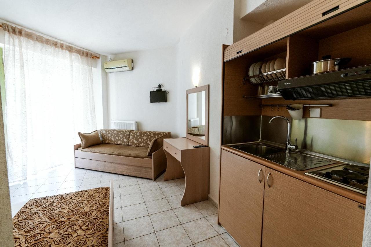 Aparthotel Stefanidis Platani