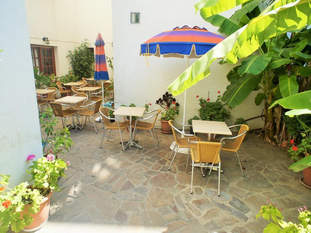 Anthemis Hotel Agios Kirykos (Ikaria)