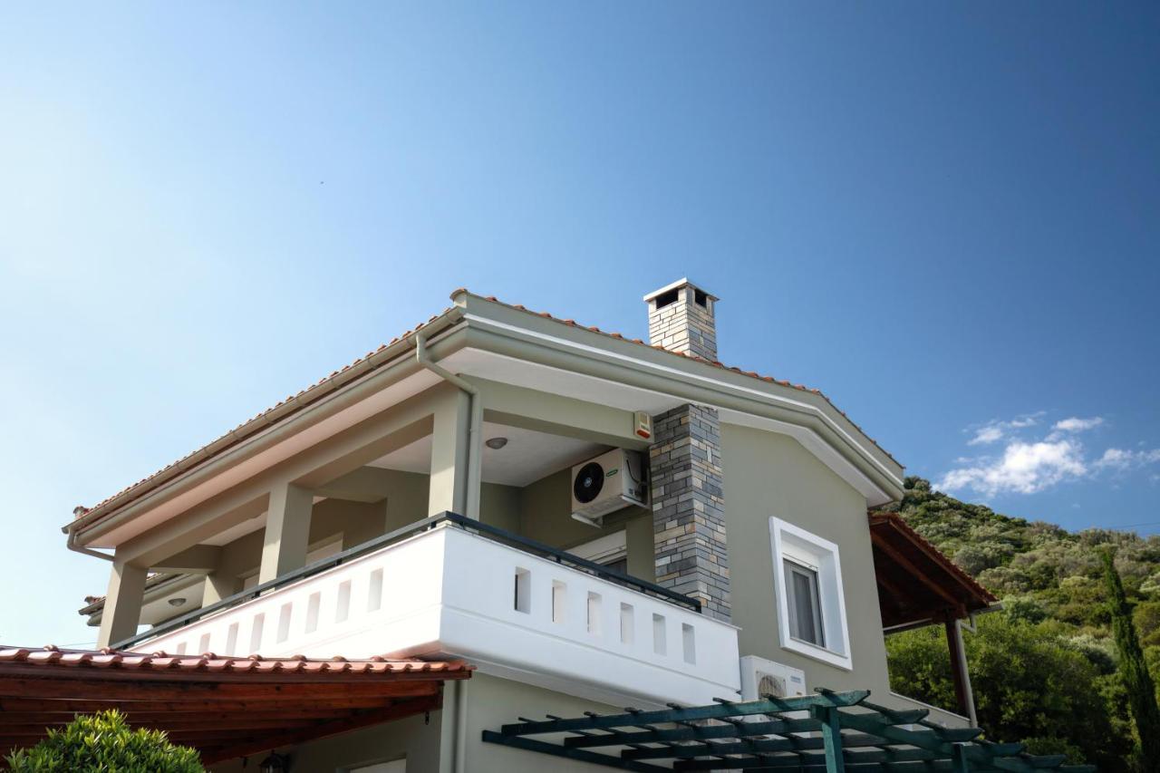 Cove Holiday home *