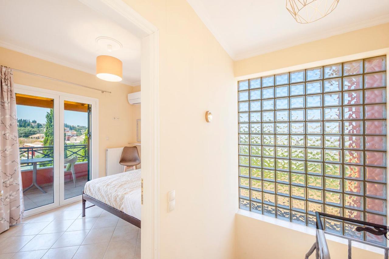 Hill House Apartment