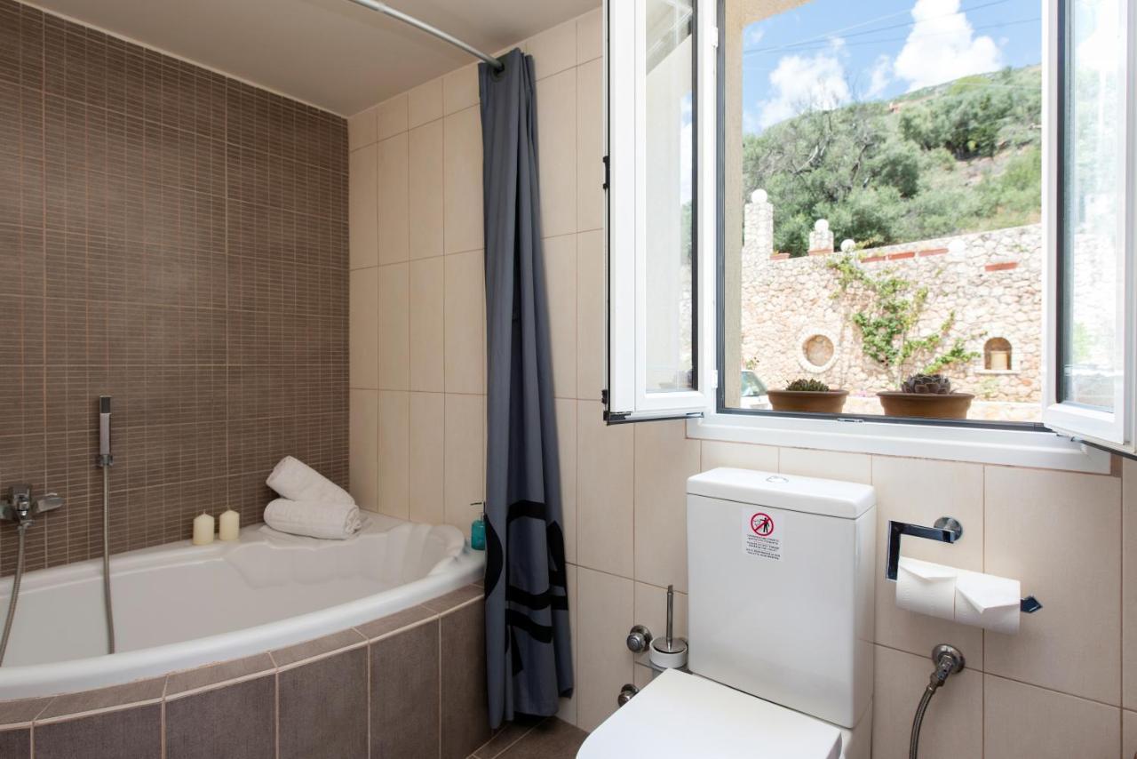 Villa Terra Rossa By Konnect, Views To Ionian Sea
