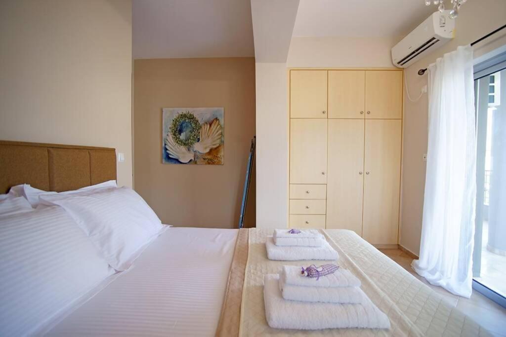 Luxury Kyparissia