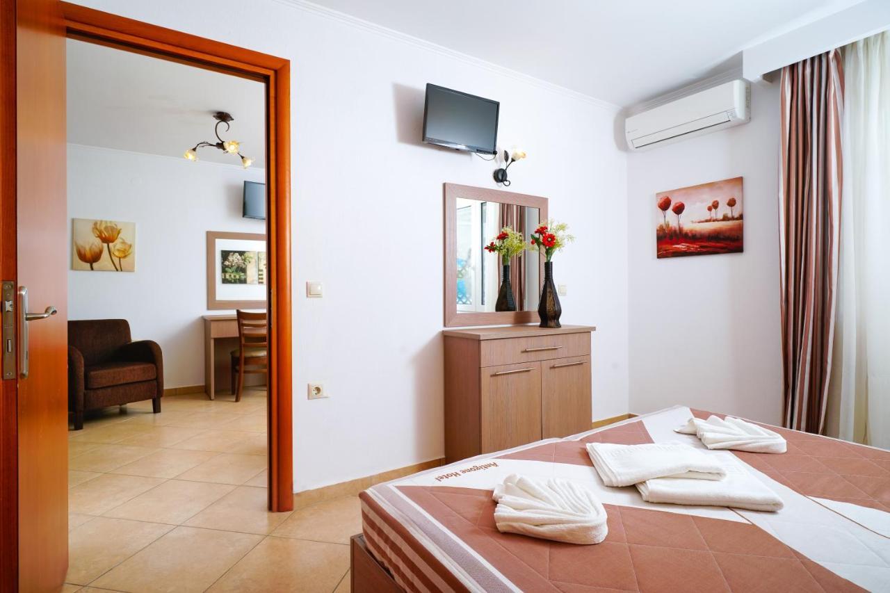 Antigone Aparthotel Limenas (Thasos)