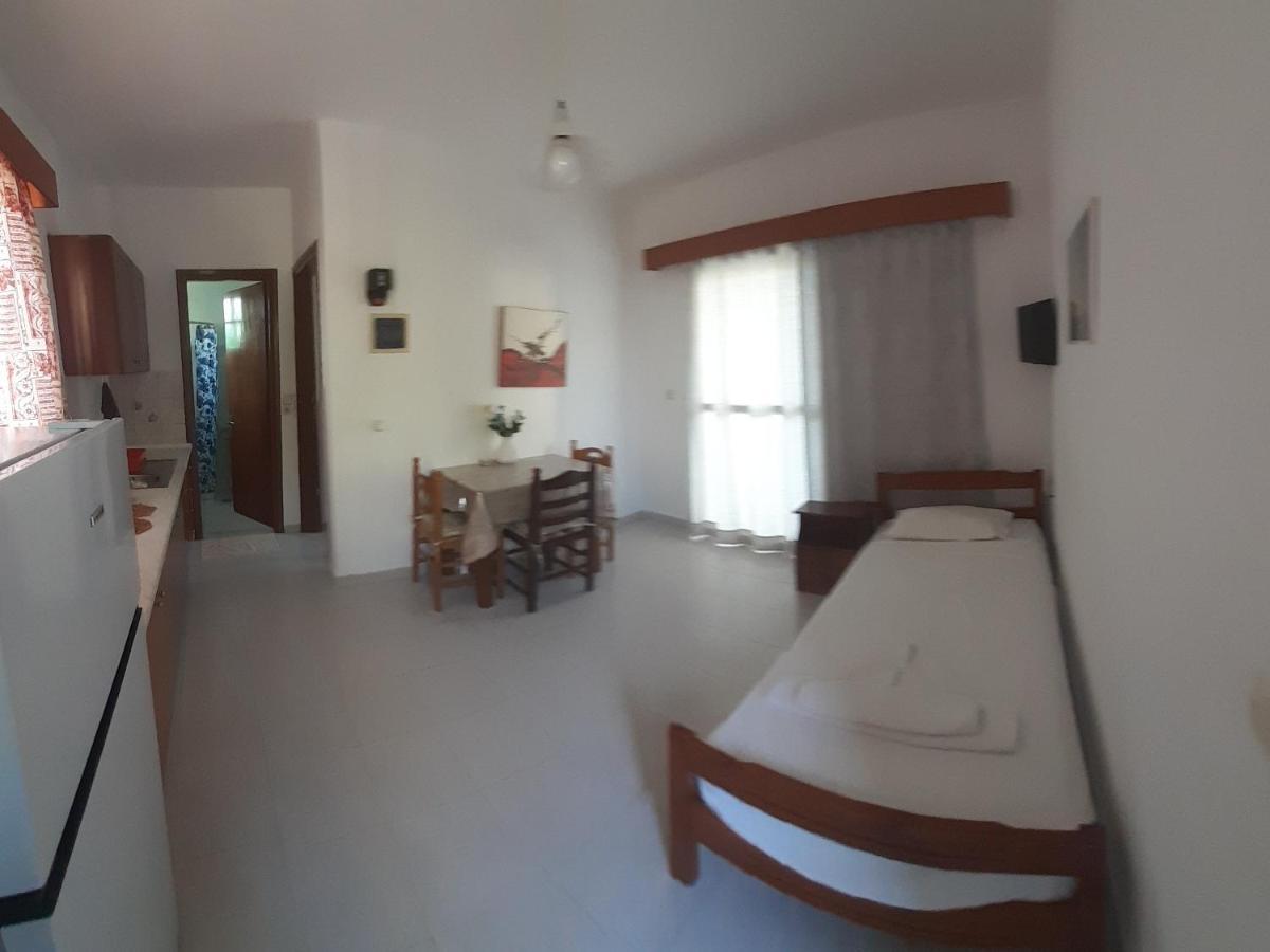 Zikas Apartment *
