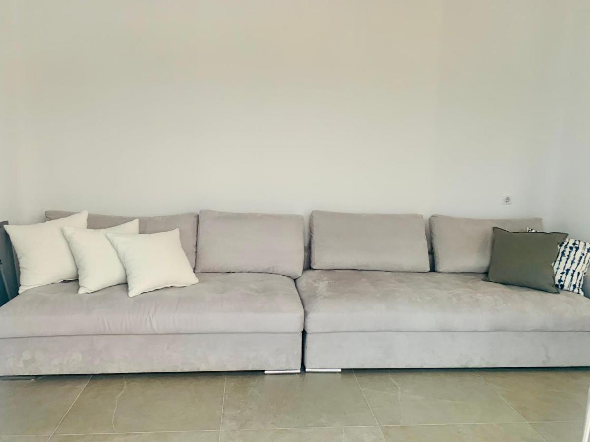 Gerani Deluxe 2 *