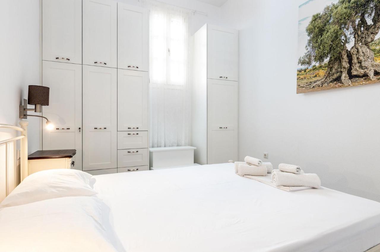 Casa Nileas For Cycladic Summer Living Right On The Bay And Beach! * Parikia (Paros)