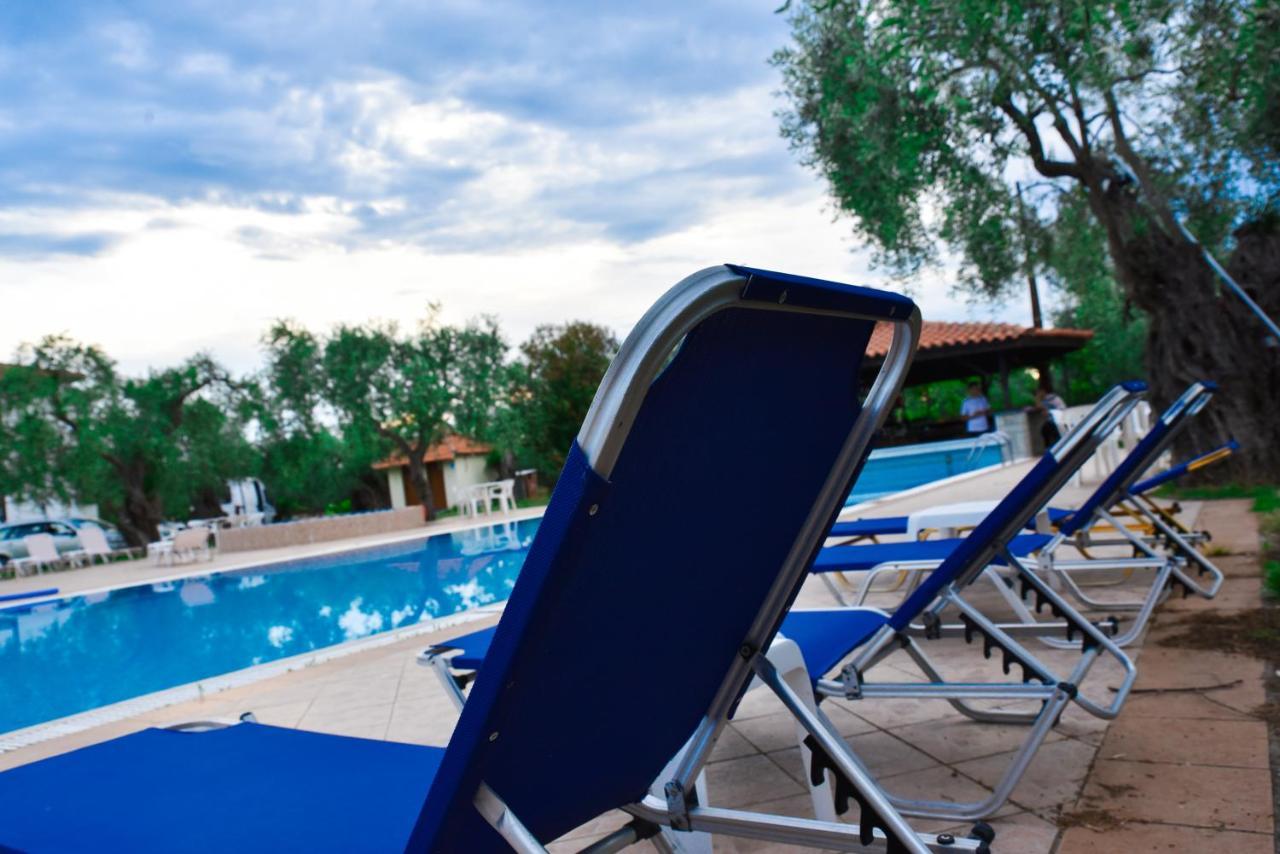 Coral Hotel 2*