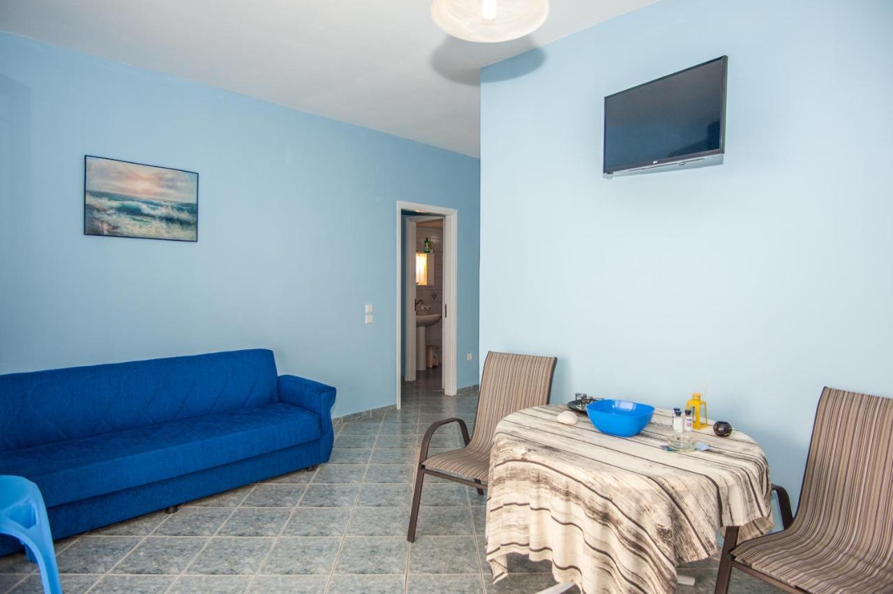 Apartment Folies *