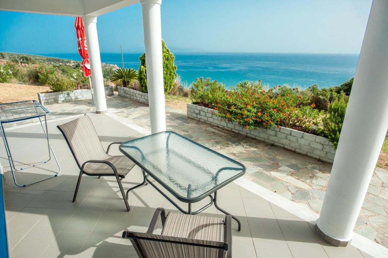 Folies Apartment Lourdata (Kefalonia)