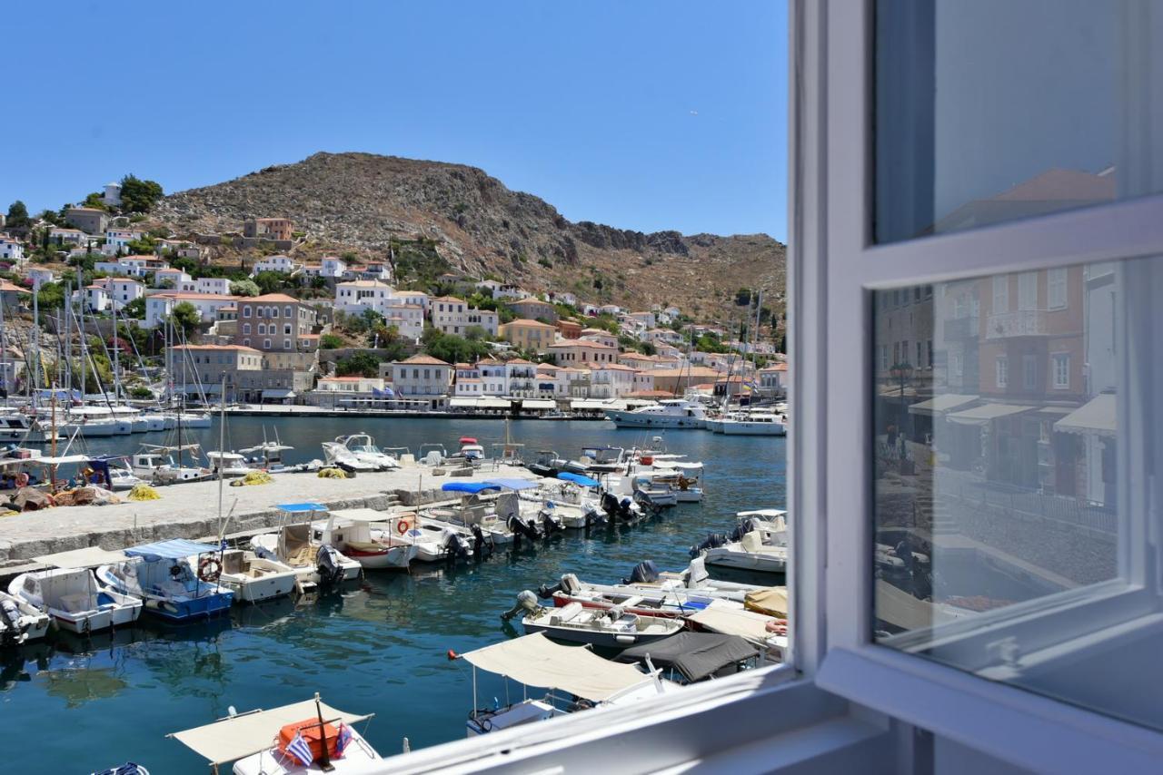 Hydra Hospitality Port