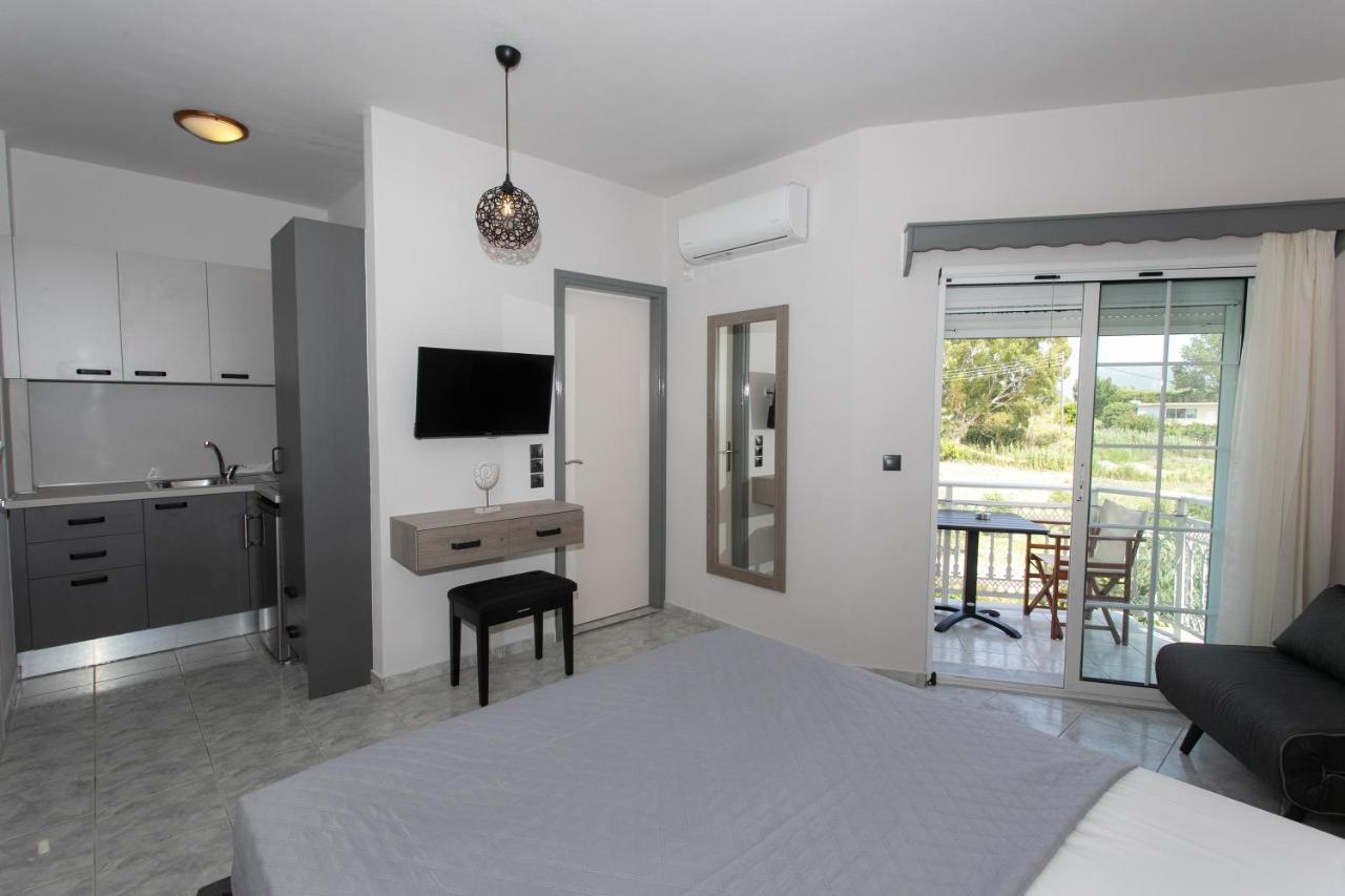 Apartment Corali *