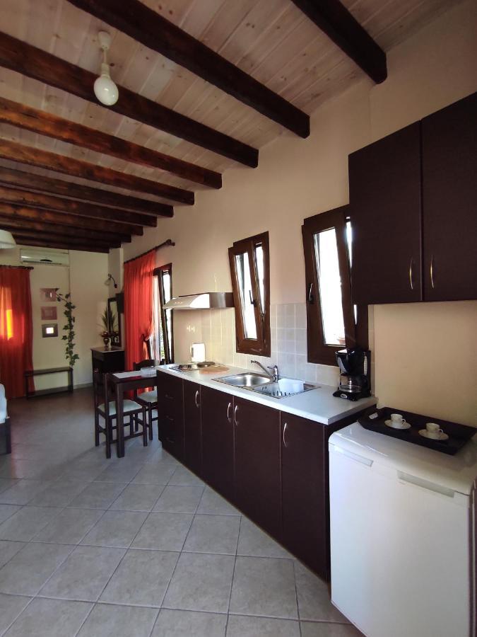 Guest house Epavli Veneti 4*