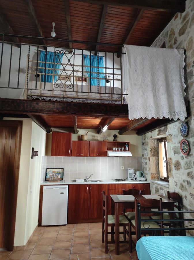 Guest house Epavli Veneti Parga