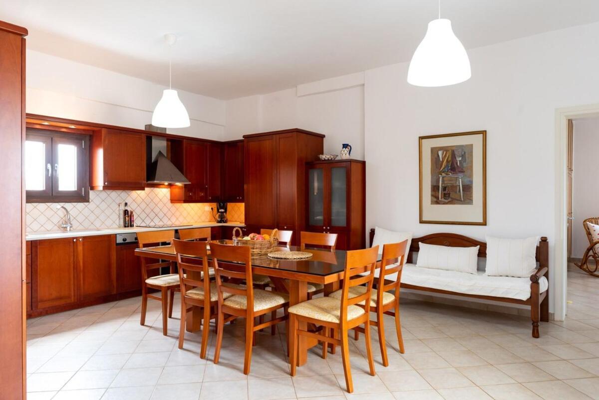 Thalia Villa *