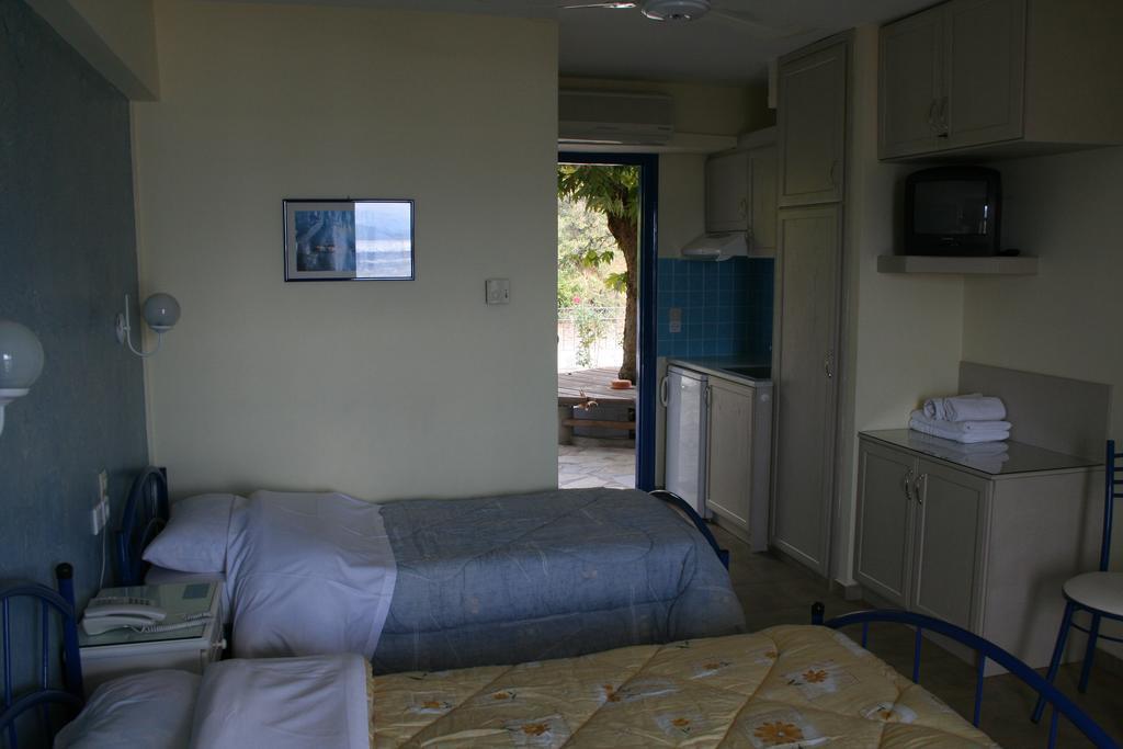 Agnadi Hotel