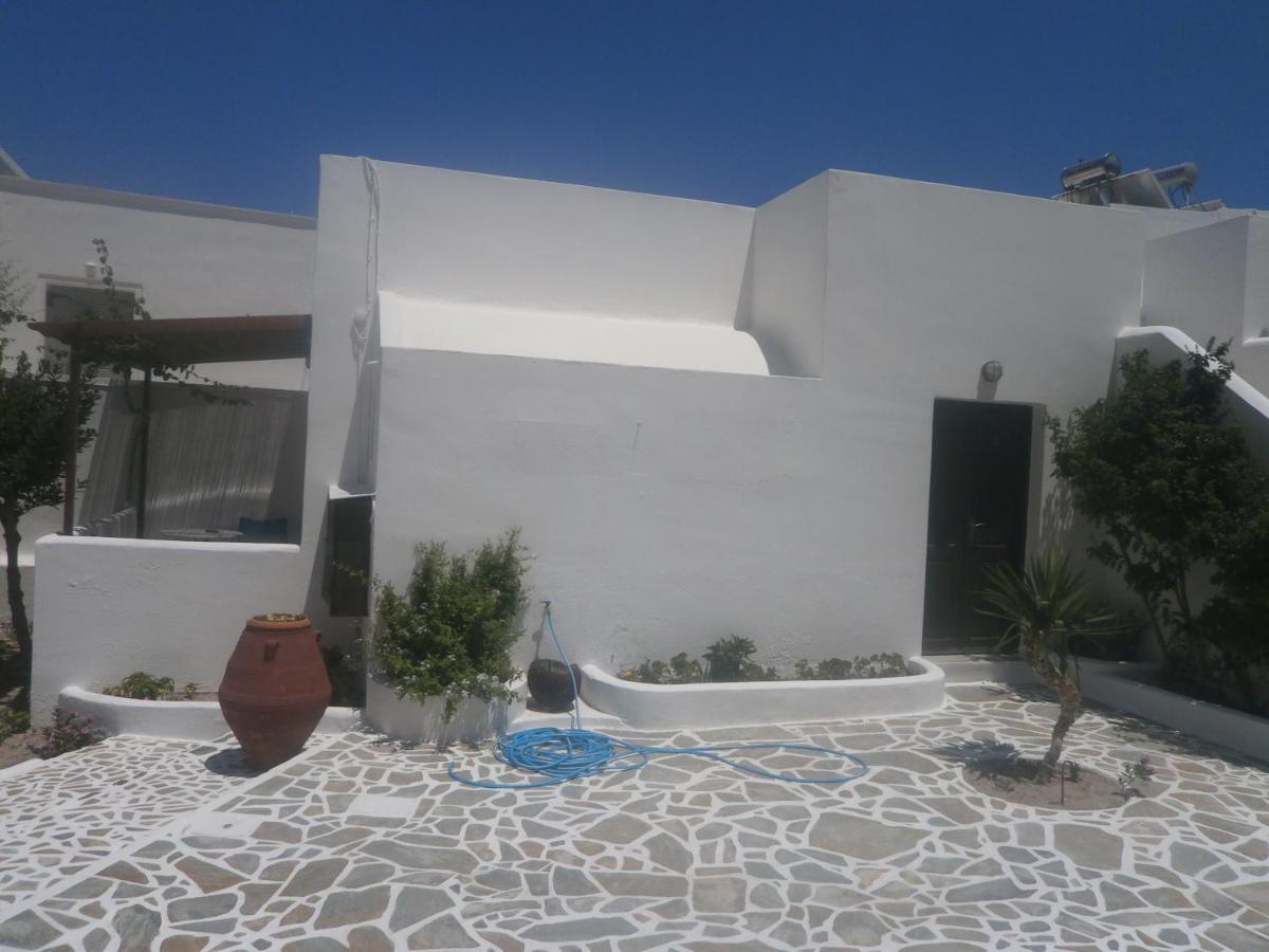 Ostria 3* Kamari (Santorini)