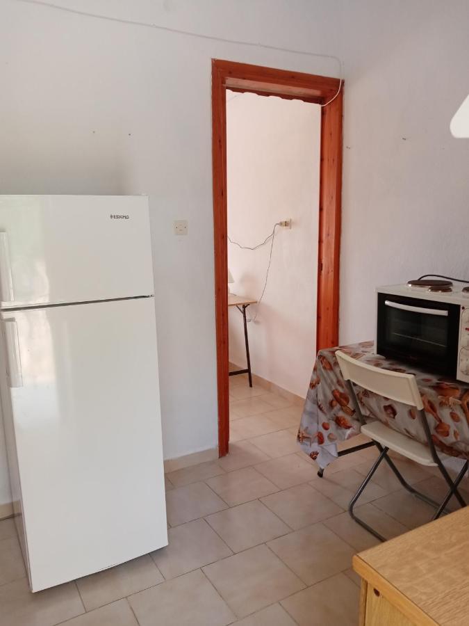 Kandilari Apartment *