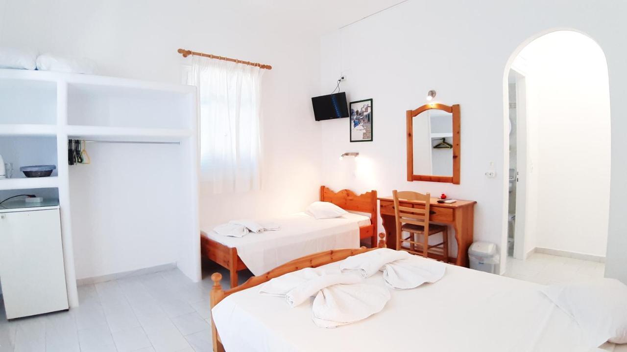 Bizas & Guest house 3*