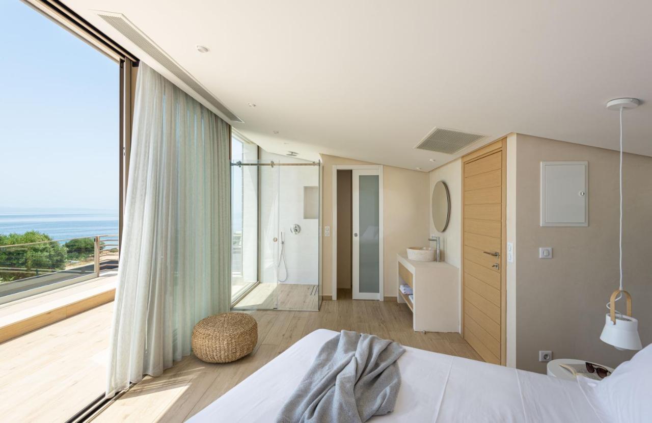 Villa Luria Homes *