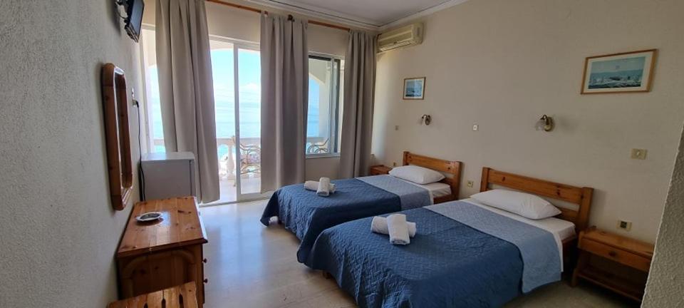 Ionian Mare Aparthotel Agios Ioannis Peristeron (Corfu)
