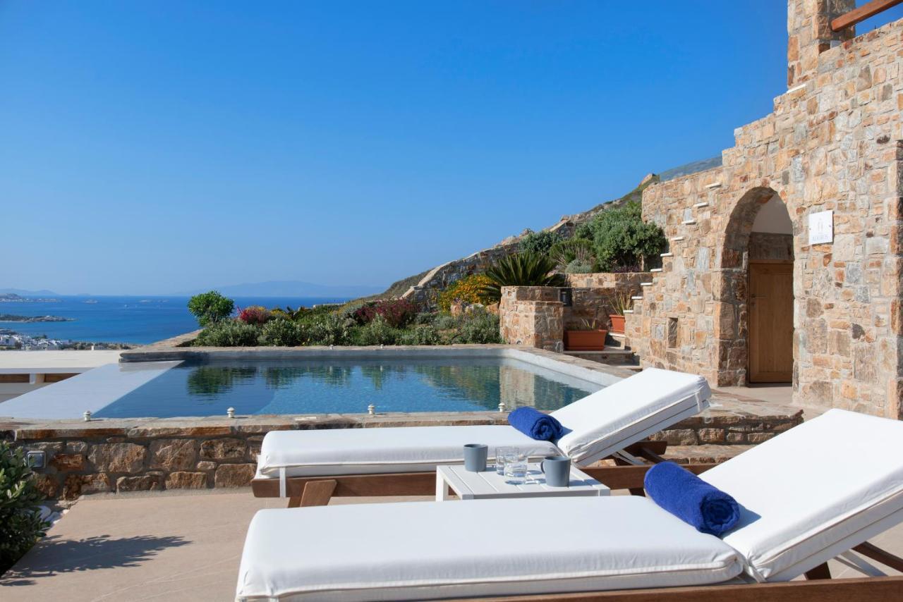 Naxos Rock Villa *