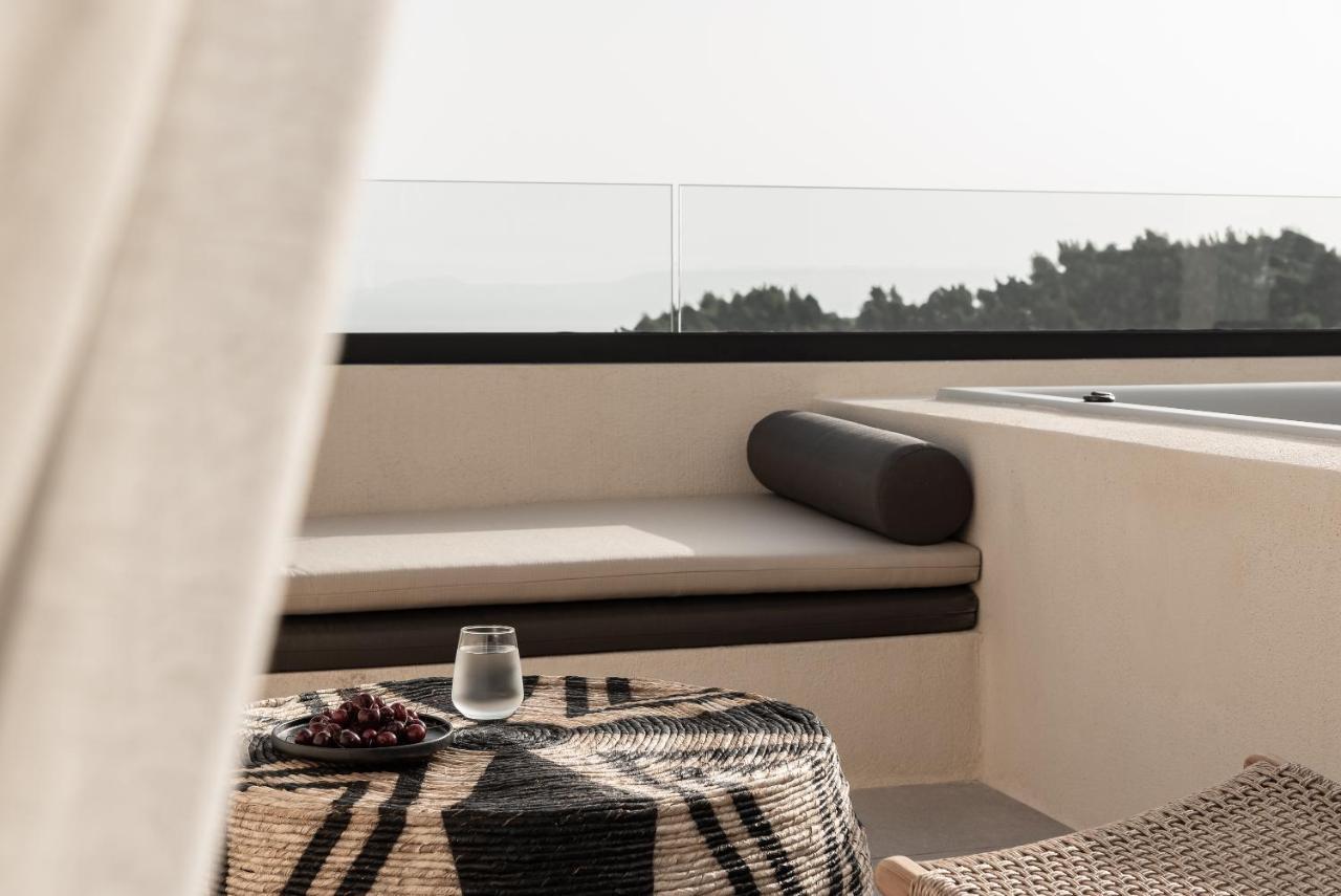 Seven Rocks Aparthotel Paliouri