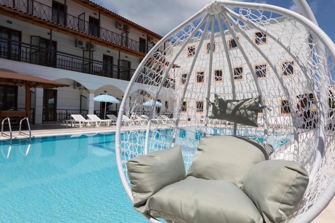 Hotel Lefkimi 2*