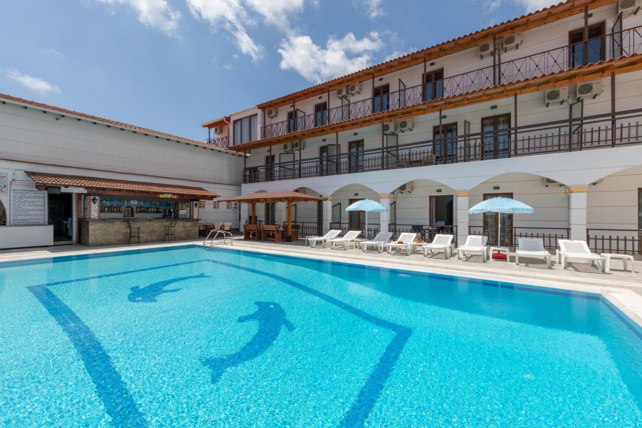 Lefkimi Hotel 2*
