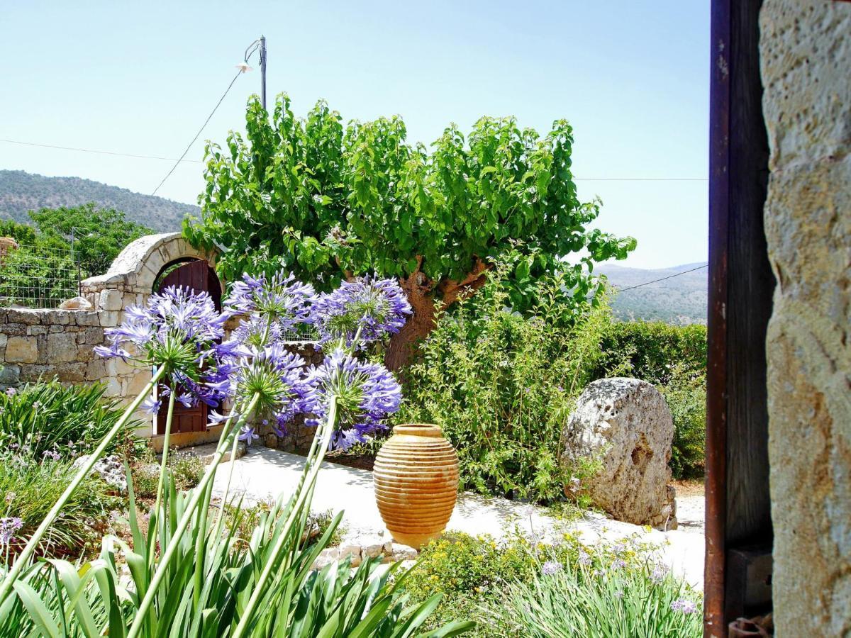 Nikoletta Stylos Crete Villa *