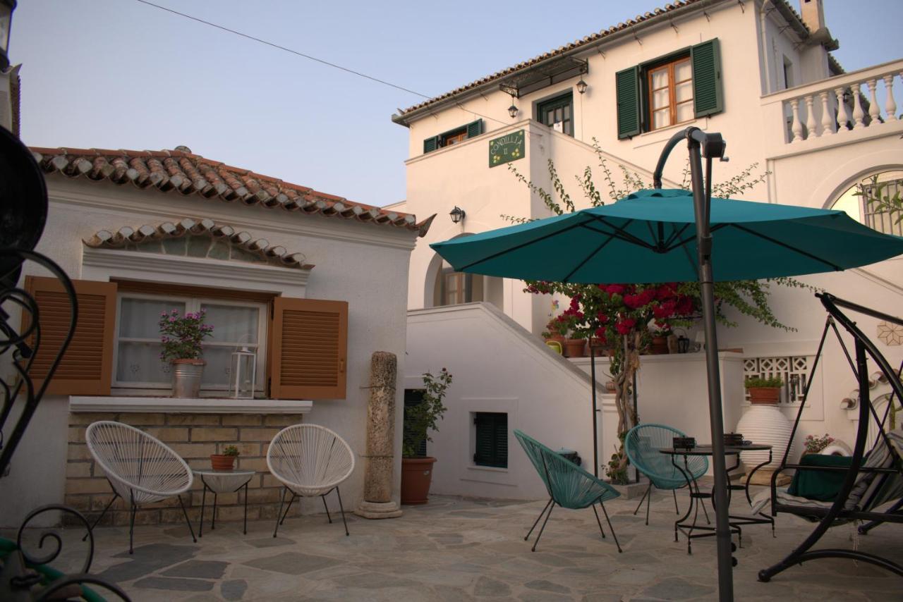 Condillia Ii * Spetses Town