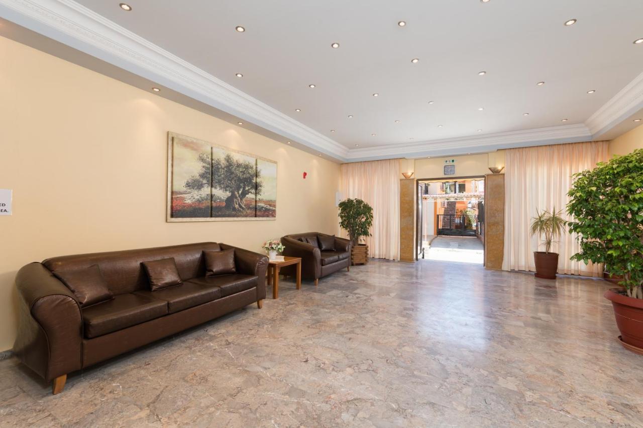 Hotel Lefkimi