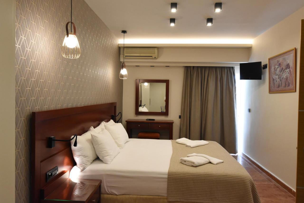 Viaros Aparthotel