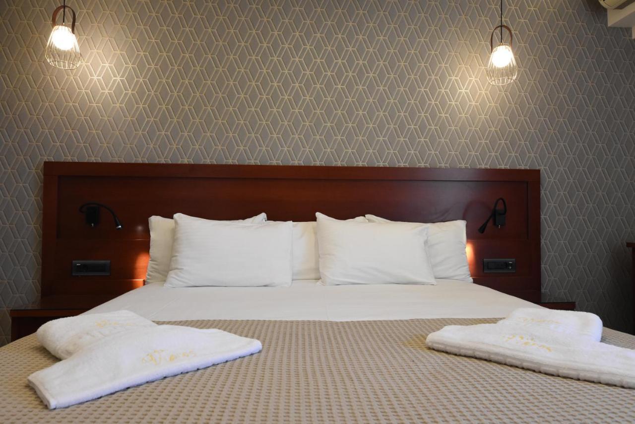 Viaros Aparthotel Tolo