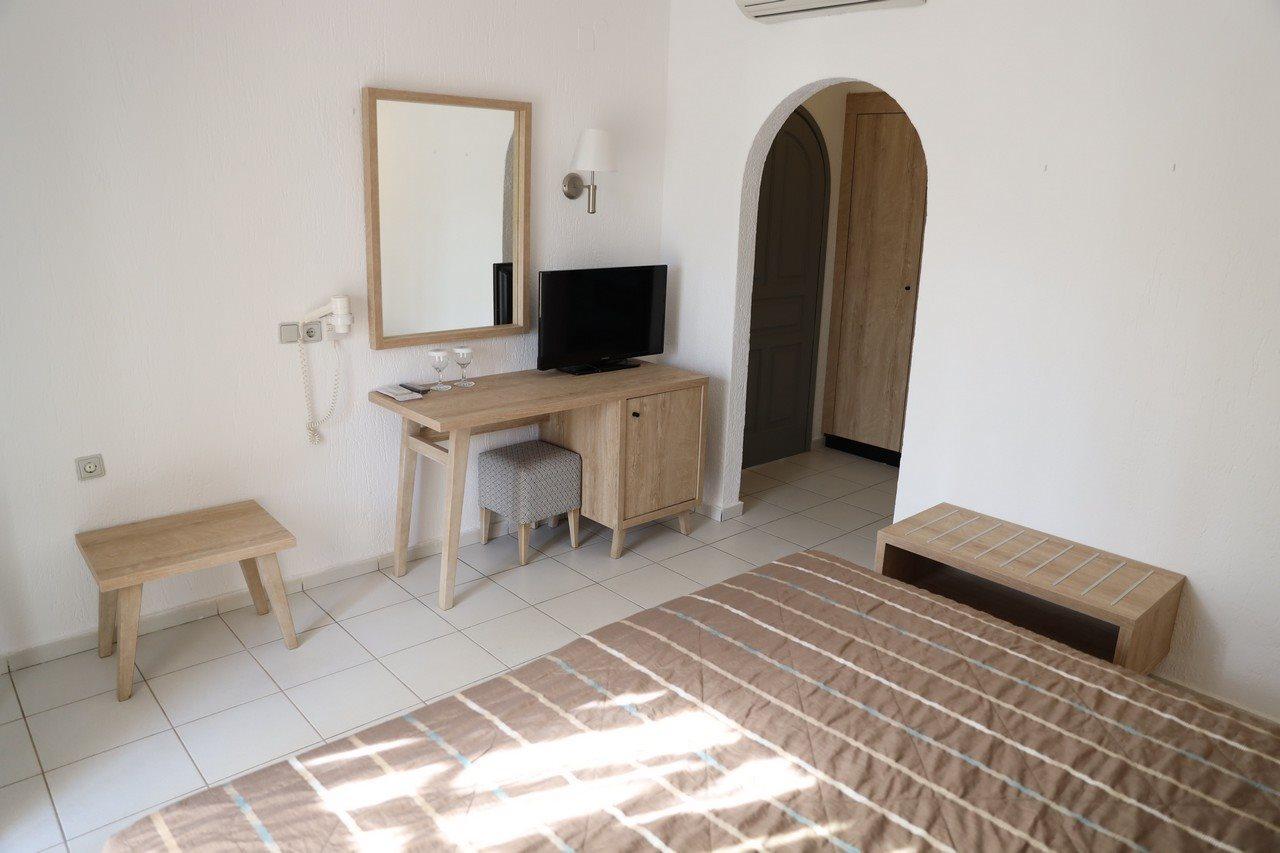 Stella Blue Seaside Resort 4*
