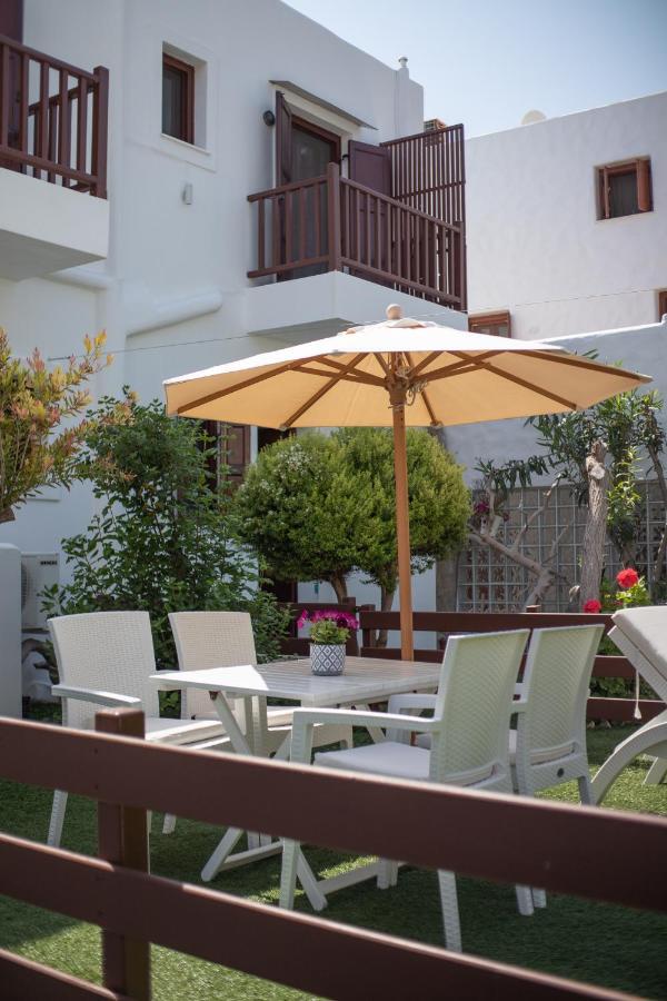 Maestralia * Skyros