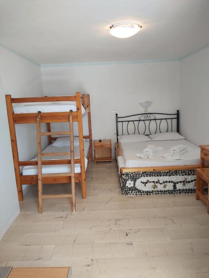 Hotel Stavros Perivolos (Santorini)