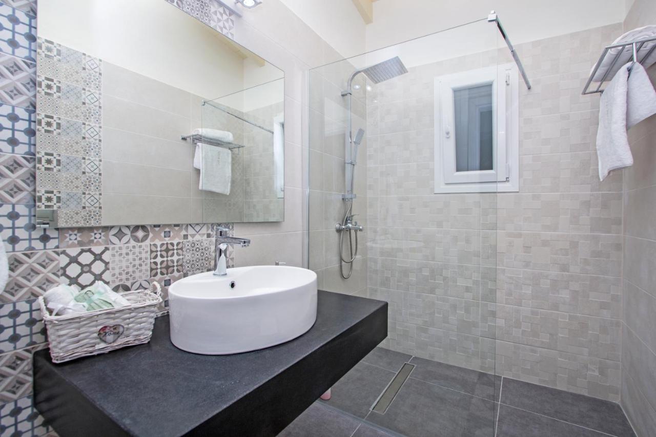 Athena Luxury Apartment