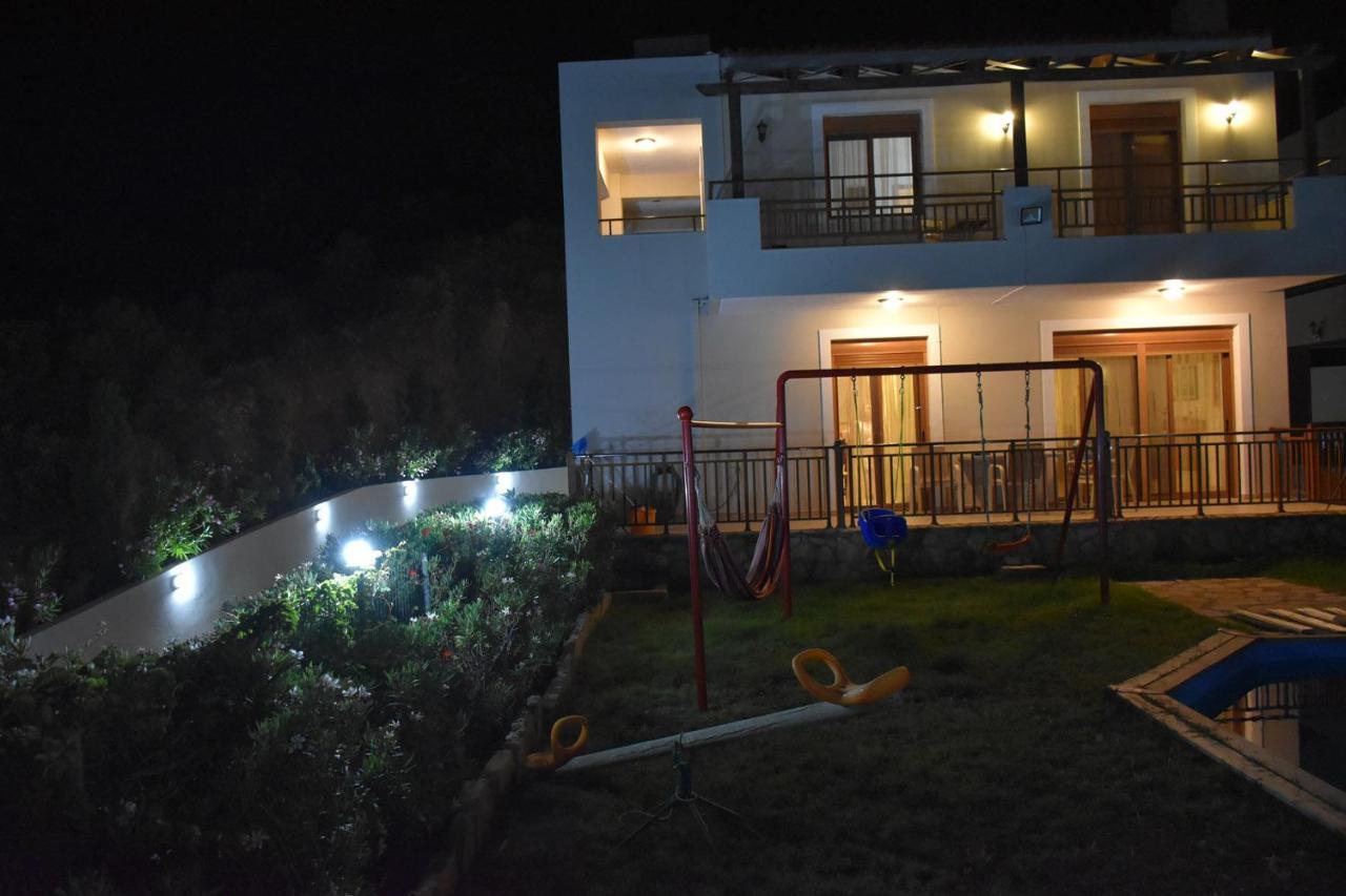 Triopetra Luxury Villas Fournou Lago
