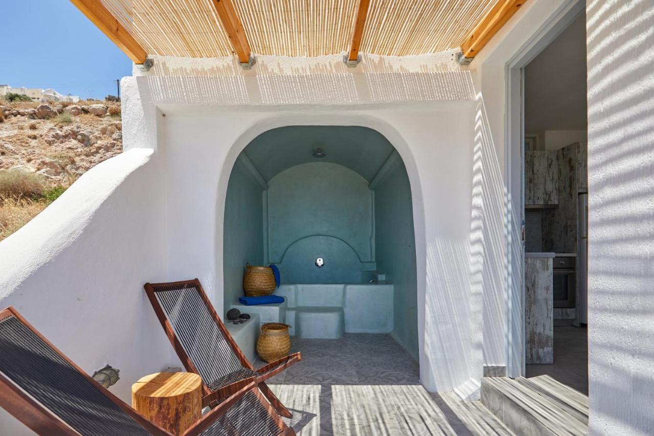 Bluewhite & Santorini Apartment