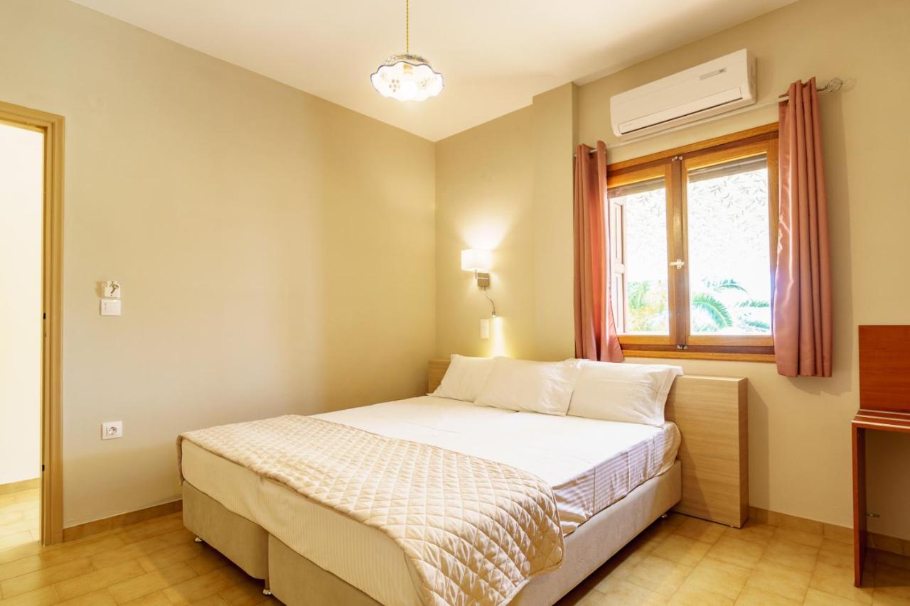 Irini Aparthotel