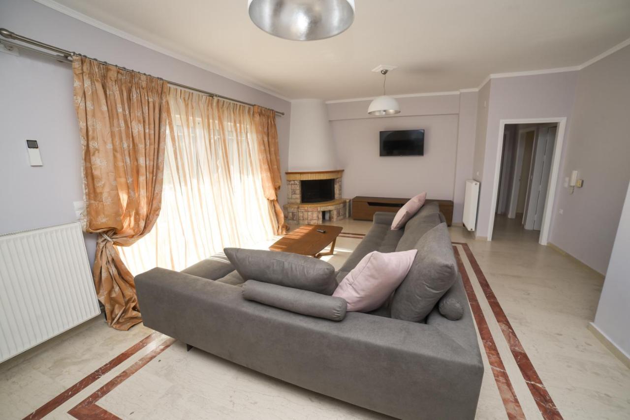 Stoudios Georgias Aparthotel Arkoudi