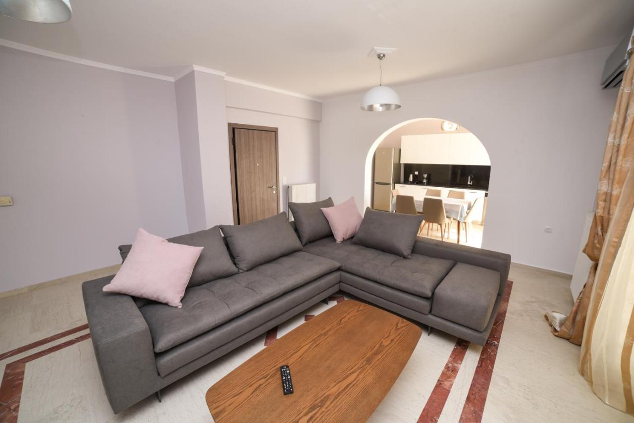 Stoudios Georgias Aparthotel Arkoudi