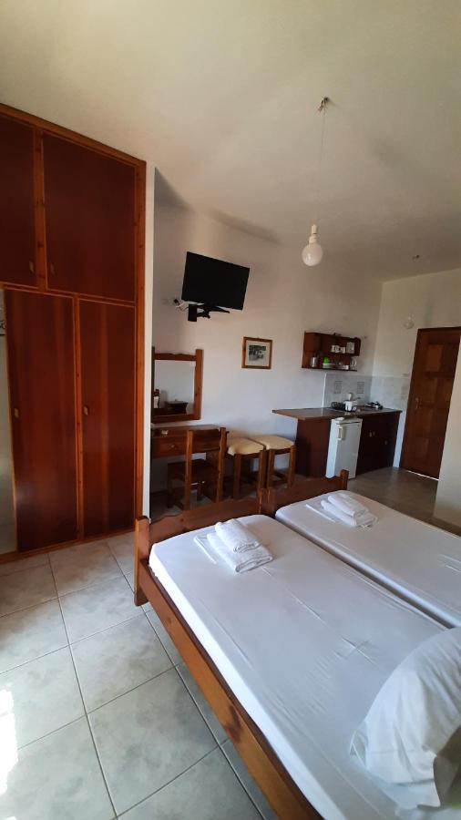 Meroi - Adults Friendly Guest house