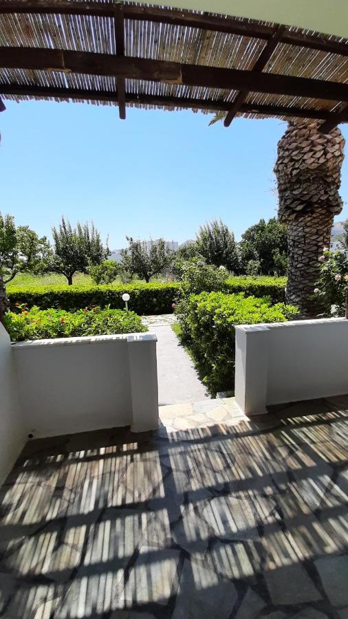 Meroi - Adults Friendly 2*