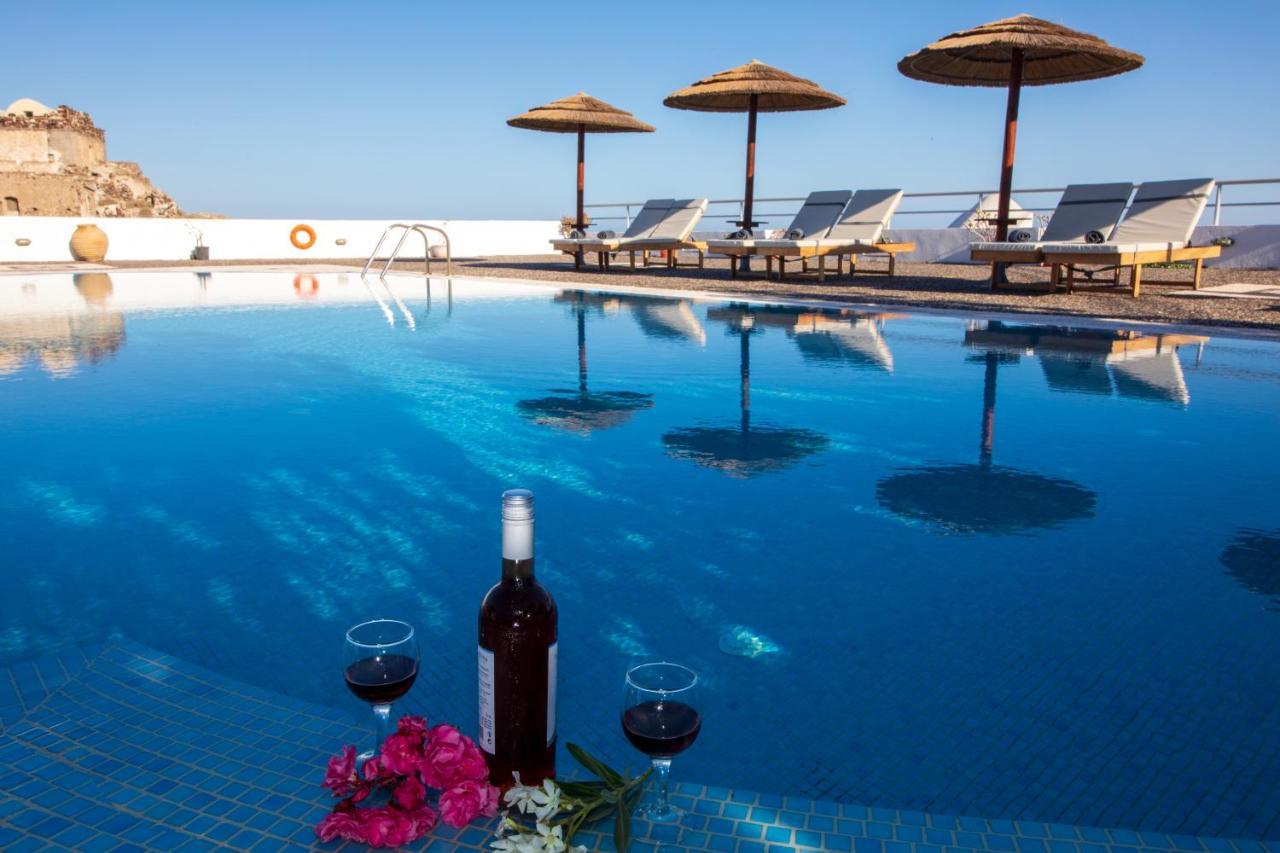 Thira's Dolphin 3* Akrotiri (Santorini)