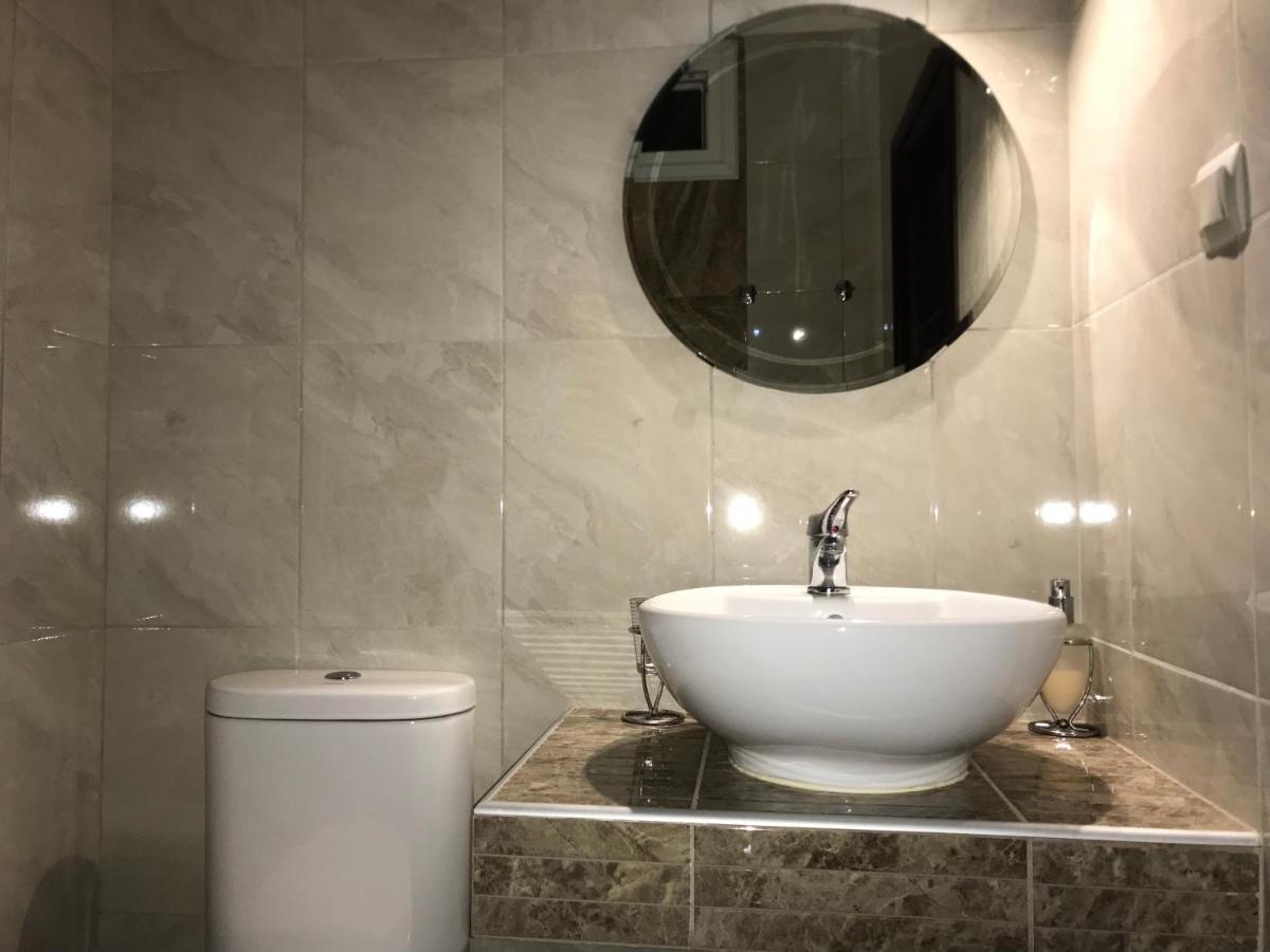 Metamorfosis Apartment *