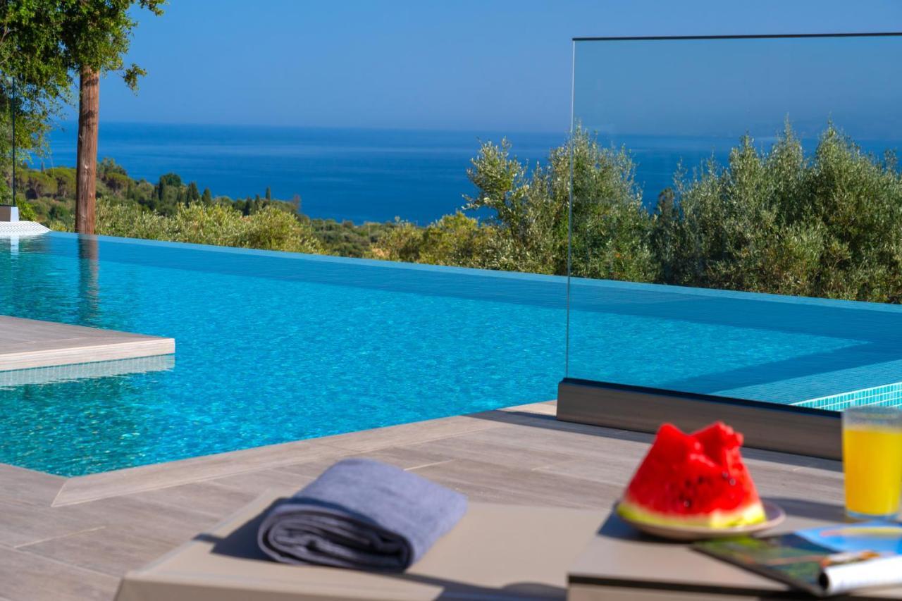 Calma * Trapezaki (Kefalonia)