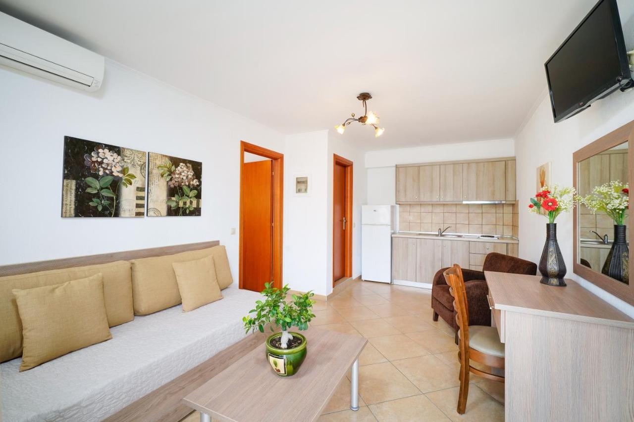 Antigone Aparthotel