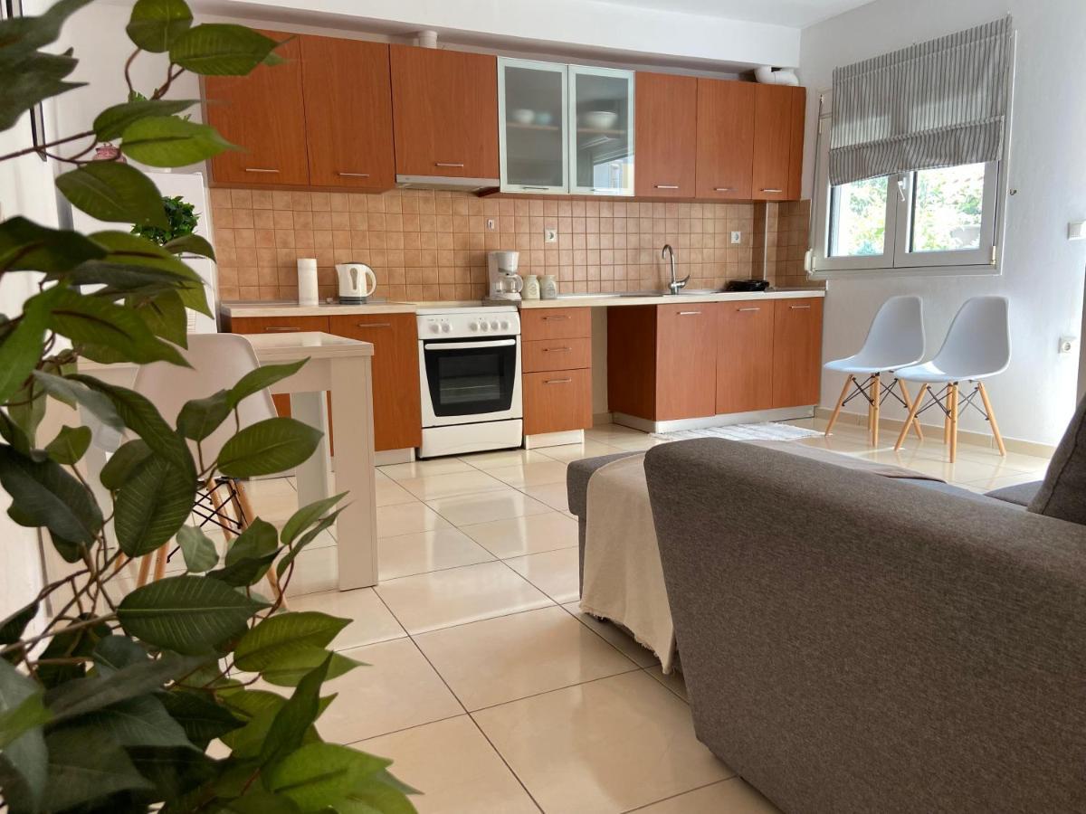 Irini Apartment *